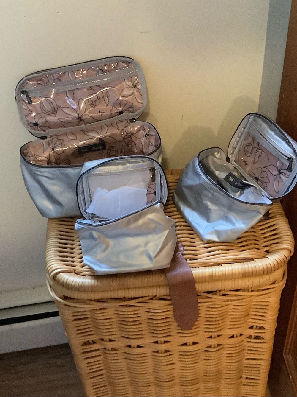 Set of 3 lug Metallic Silver Cosmetic Pouch with Top Handle